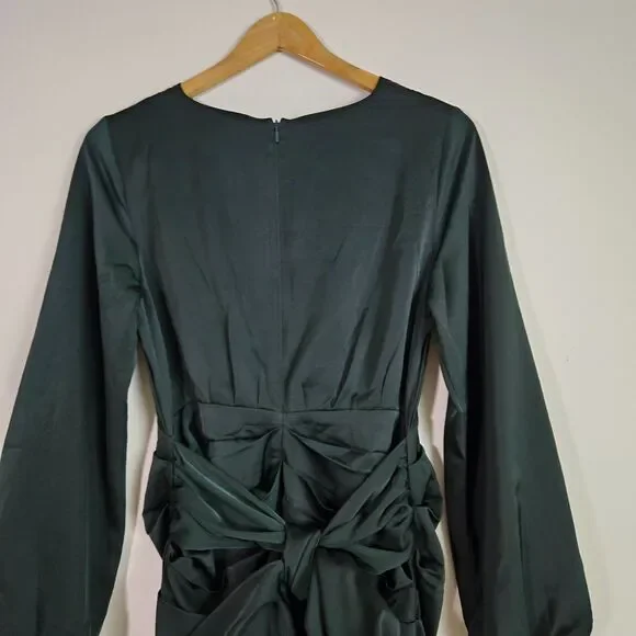 Veiled Collection Selena Dress Medium Green Ruched Elegant Cocktail Gown - Picture 8 of 15